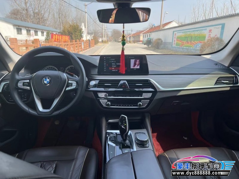 18年宝马5系轿车抵押车出售