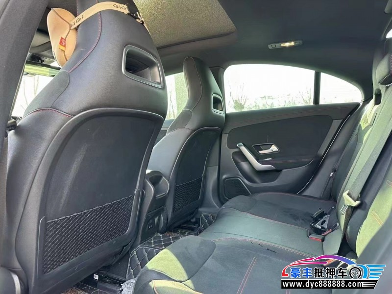 21年奔驰CLA轿车抵押车出售