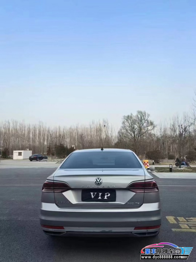 23年大众辉昂轿车抵押车出售
