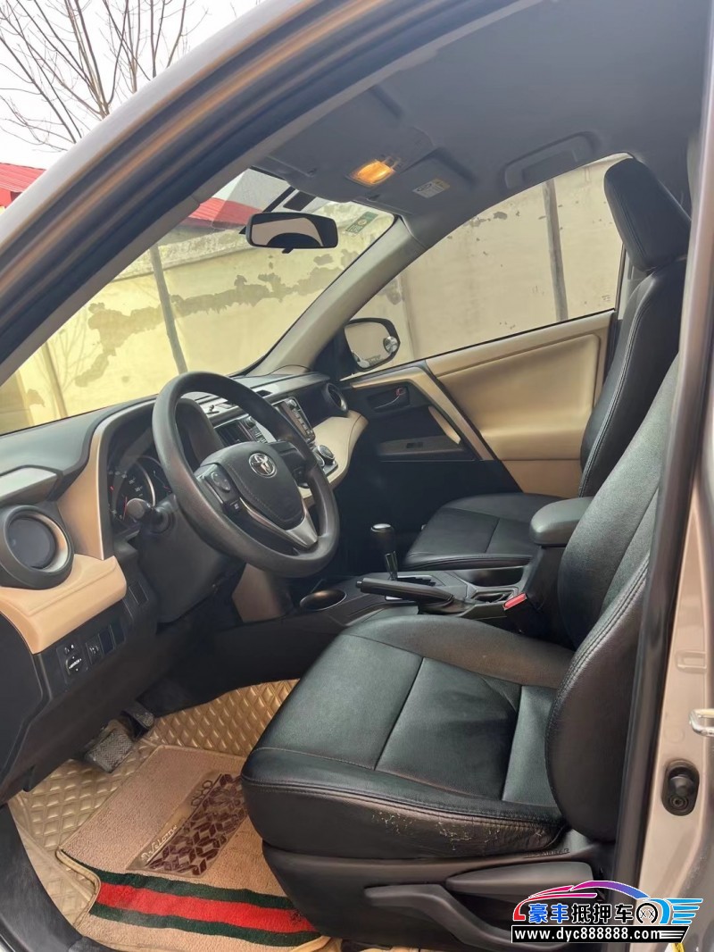 14年丰田RAV4SUV抵押车出售