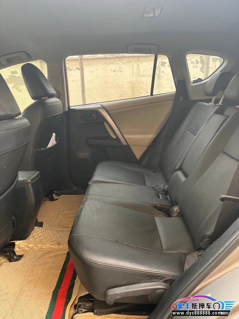 14年丰田RAV4SUV抵押车出售