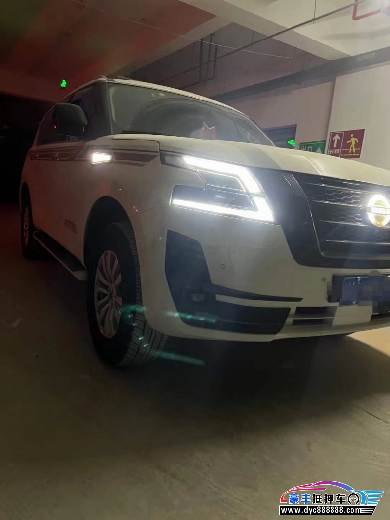 18年日产途乐轿车抵押车出售