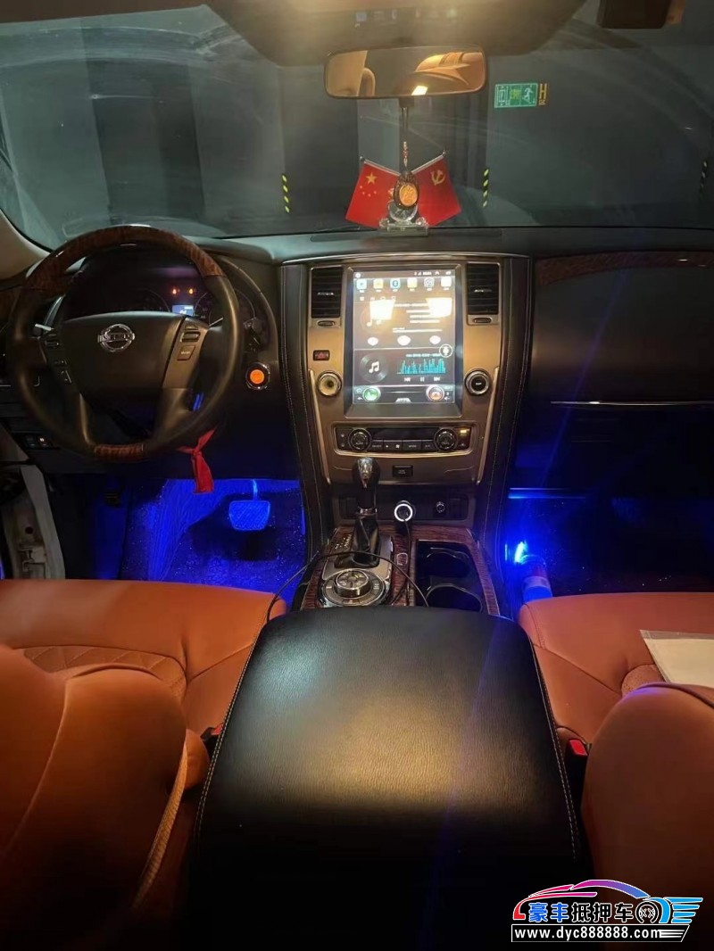 18年日产途乐轿车抵押车出售