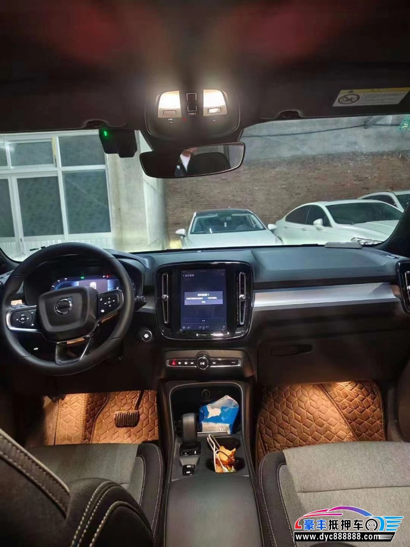 23年沃尔沃XC40轿车抵押车出售