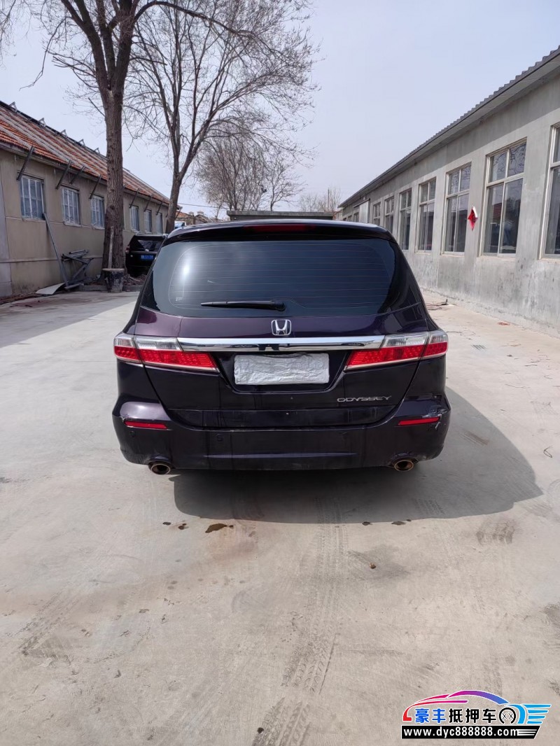 14年本田奥德赛轿车抵押车出售