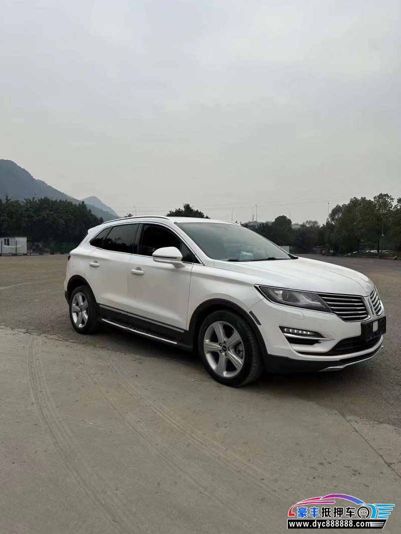 17年林肯MKC轿车抵押车出售