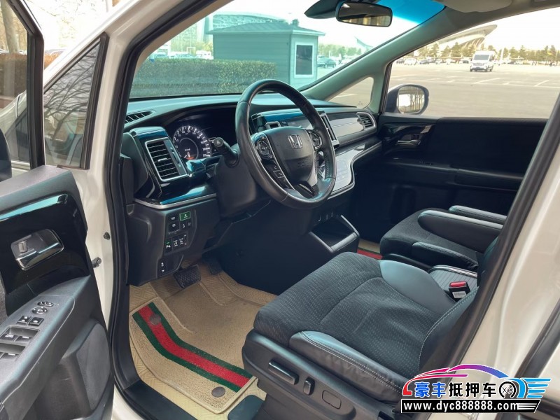 21年本田艾力绅轿车抵押车出售