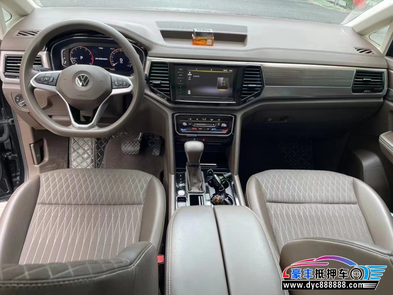 21年大众蔚然轿车抵押车出售