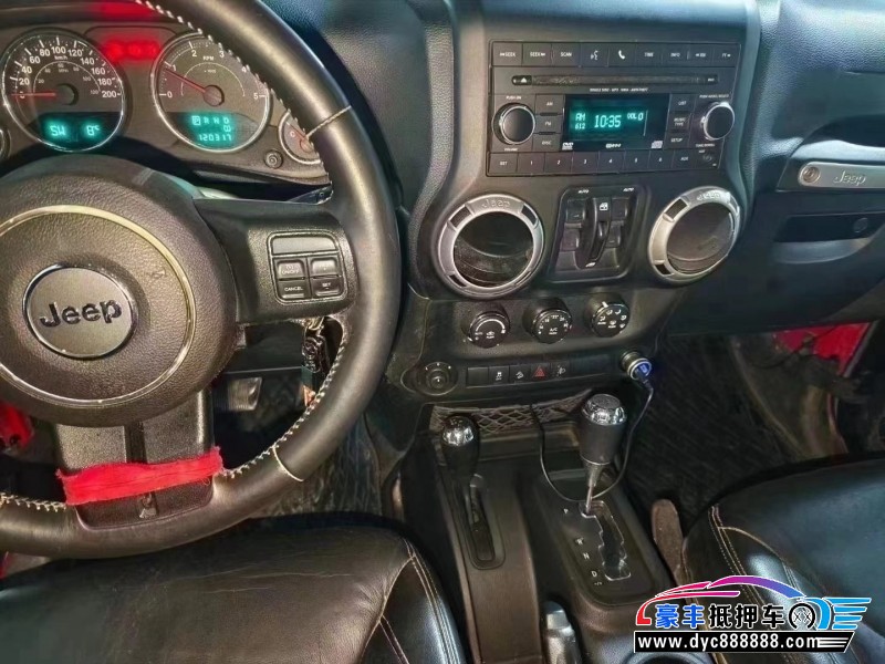 14年Jeep牧马人轿车抵押车出售