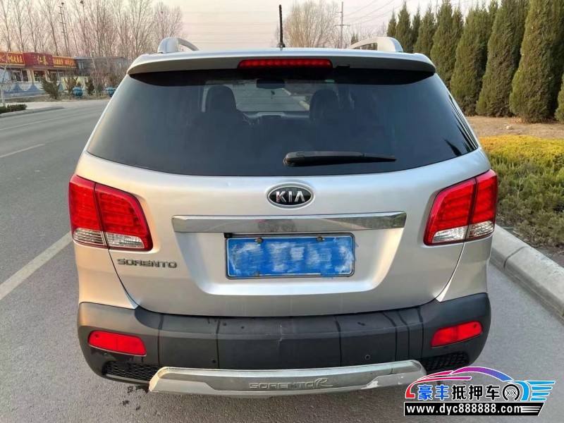 11年起亚索兰托轿车抵押车出售