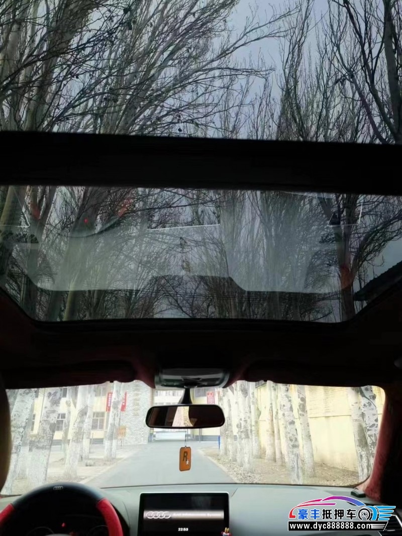 11年奥迪Q5轿车抵押车出售