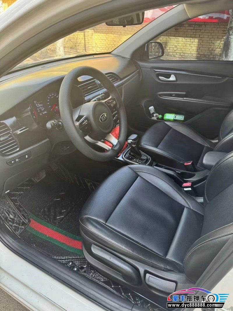 18年起亚K2轿车抵押车出售