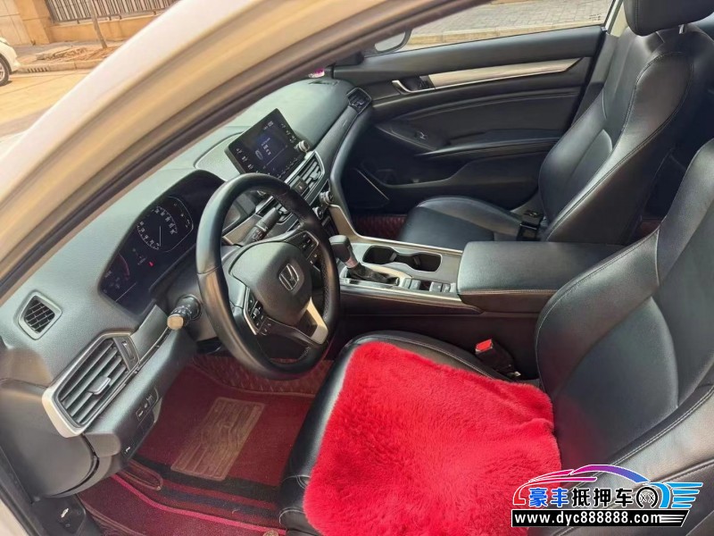 20年本田雅阁轿车抵押车出售