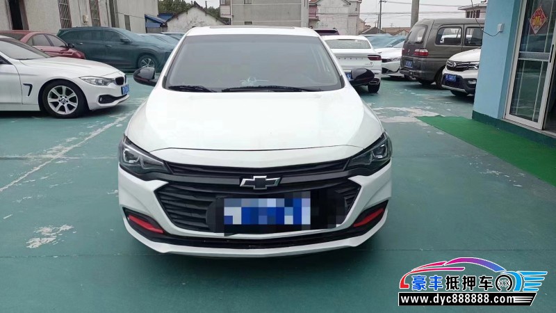 20年雪佛兰科鲁泽轿车抵押车出售