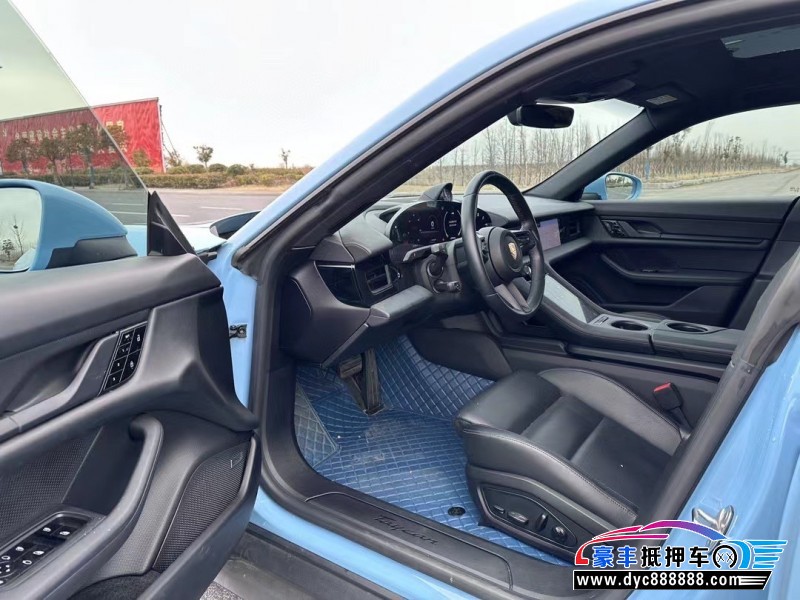 21年保时捷TaYcan轿车抵押车出售