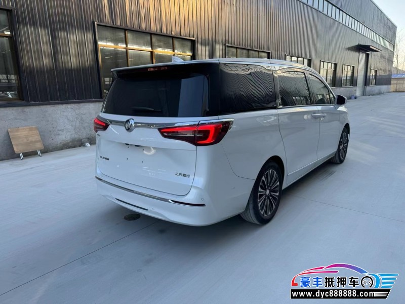 21年别克GL8轿车抵押车出售