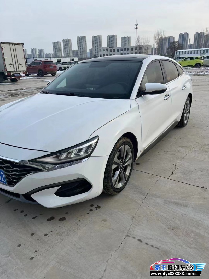 20年现代菲斯塔轿车抵押车出售