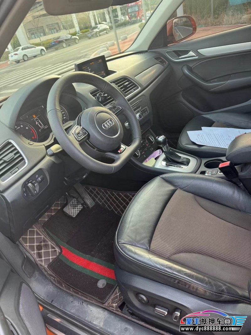 16年奥迪Q3轿车抵押车出售