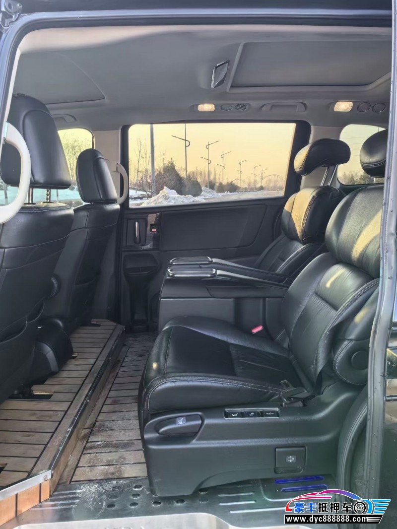 19年本田艾力绅轿车抵押车出售