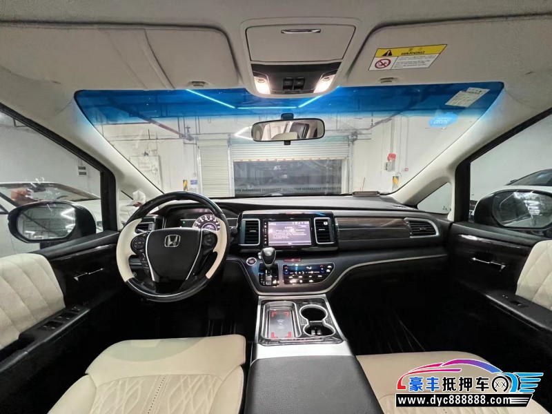 19年本田艾力绅轿车抵押车出售