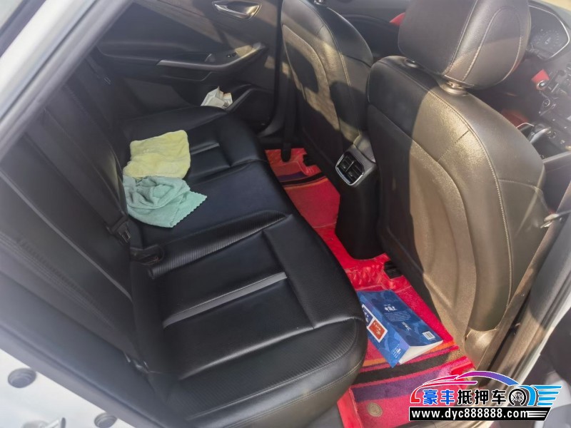 19年现代菲斯塔轿车抵押车出售