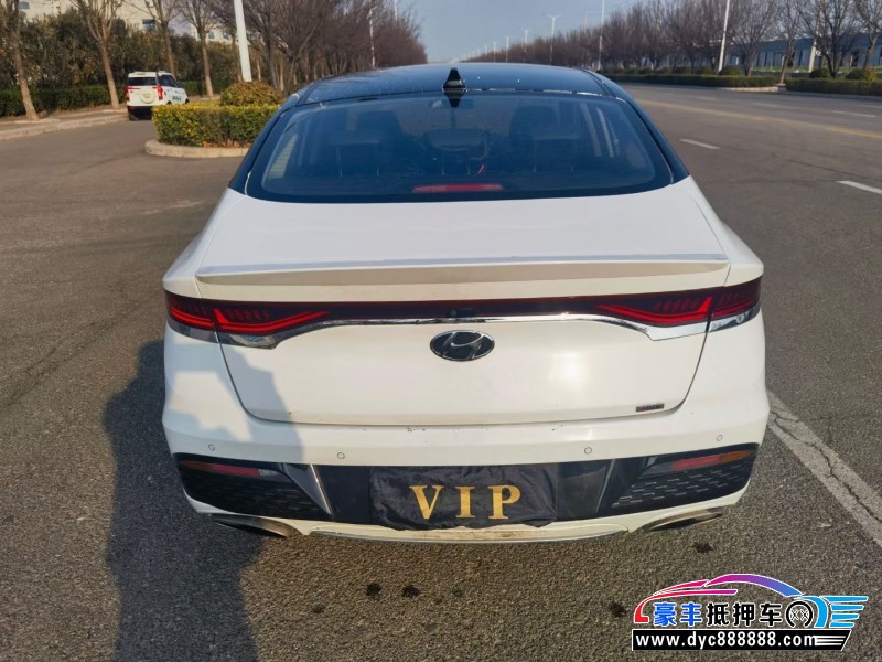 19年现代菲斯塔轿车抵押车出售