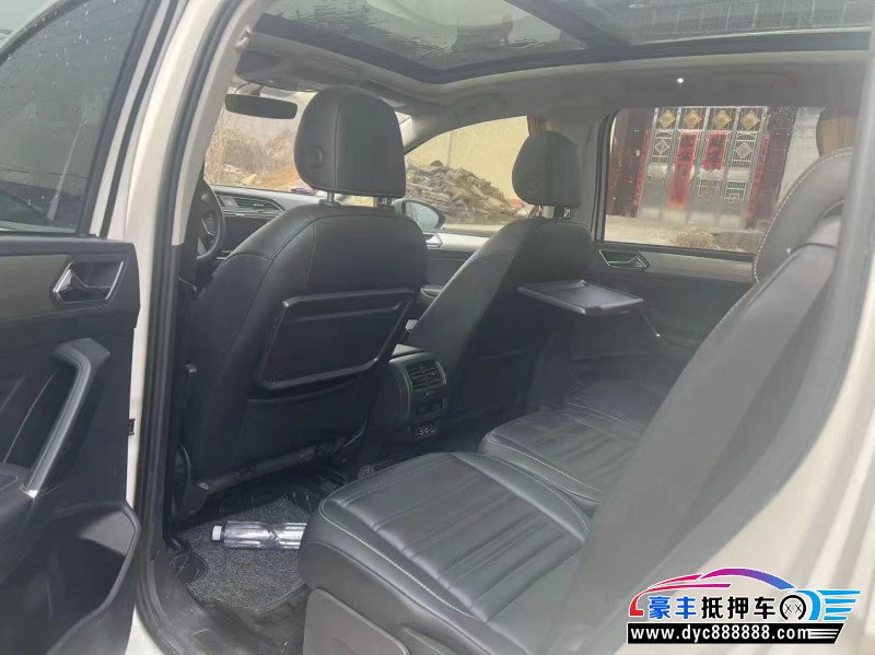 18年大众途安SUV抵押车出售