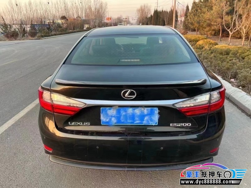 15年雷克萨斯ES轿车抵押车出售