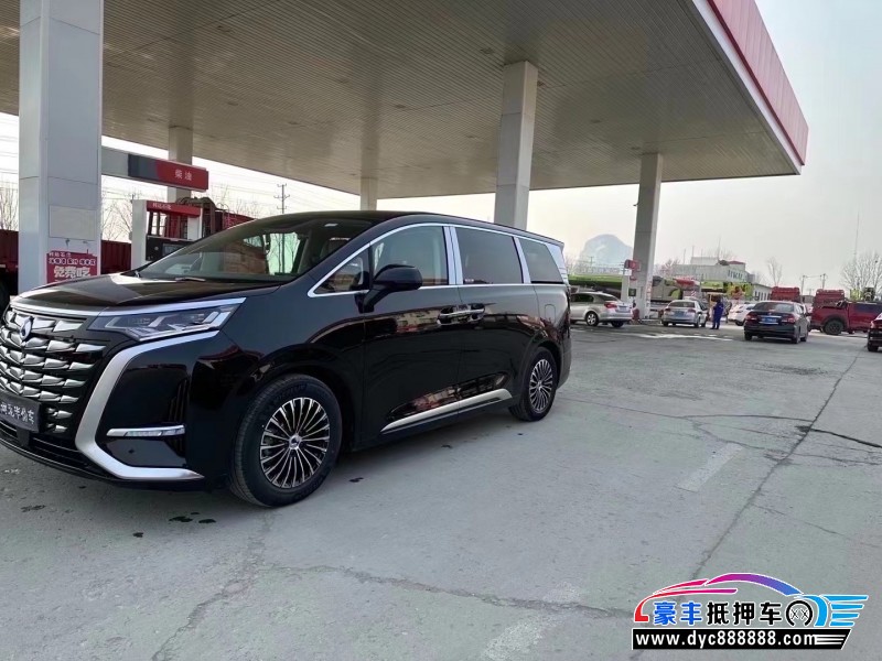 24年腾势D9MPV抵押车出售