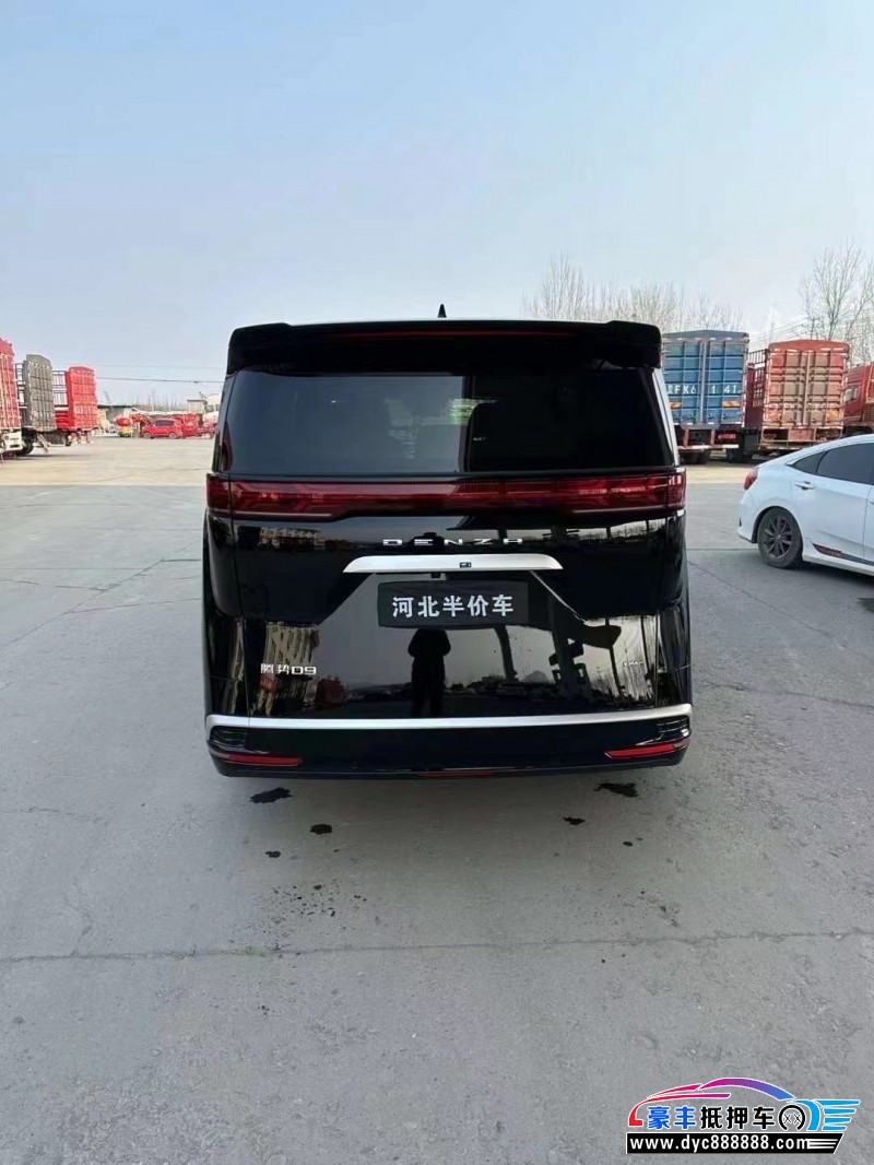 24年腾势D9MPV抵押车出售