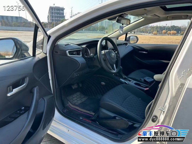 23年丰田亚洲狮轿车抵押车出售