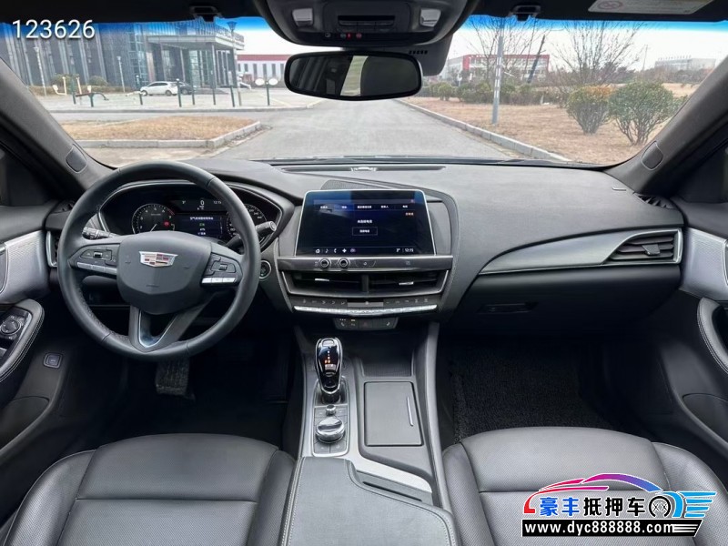 21年凯迪拉克CT5轿车抵押车出售