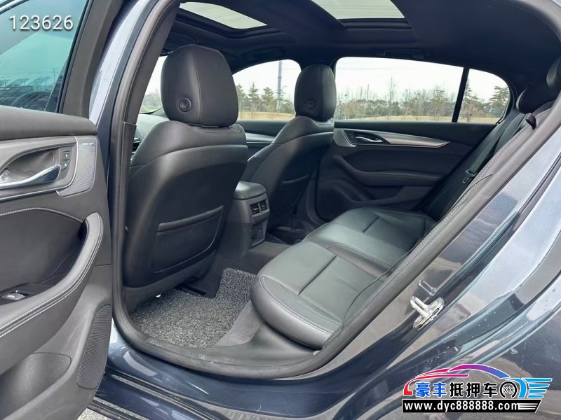 21年凯迪拉克CT5轿车抵押车出售