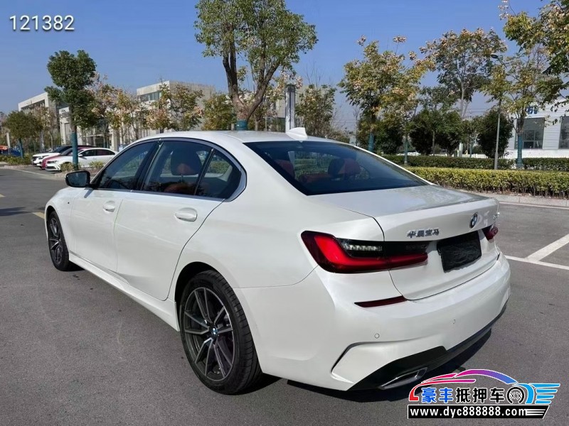 23年宝马3系轿车抵押车出售