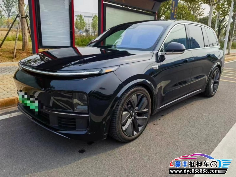 23年理想L9轿车抵押车出售