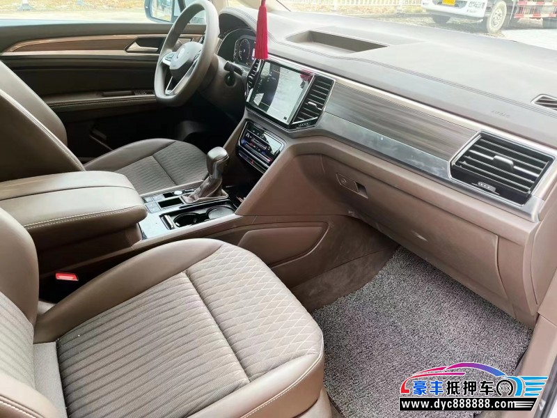 23年大众蔚然轿车抵押车出售