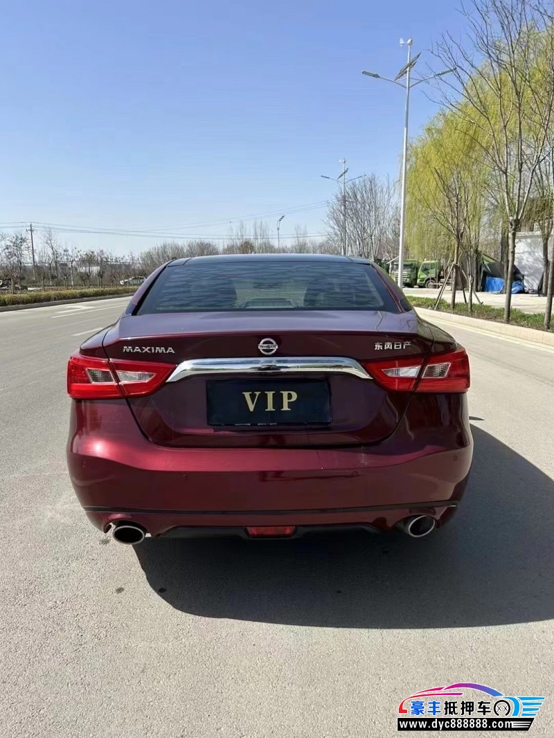 18年日产西玛轿车抵押车出售