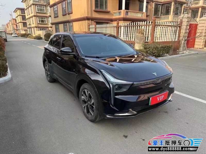 23年哪吒u-ll400轿车抵押车出售