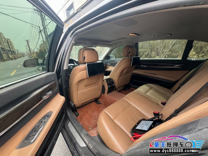 14年宝马7系轿车抵押车出售