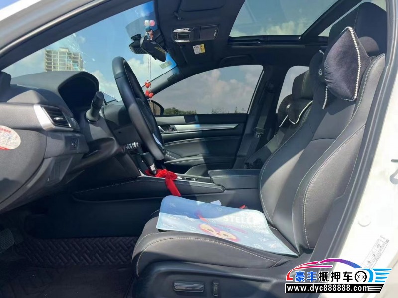 22年本田英诗派轿车抵押车出售