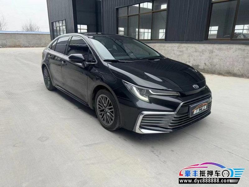 22年丰田凌尚轿车抵押车出售