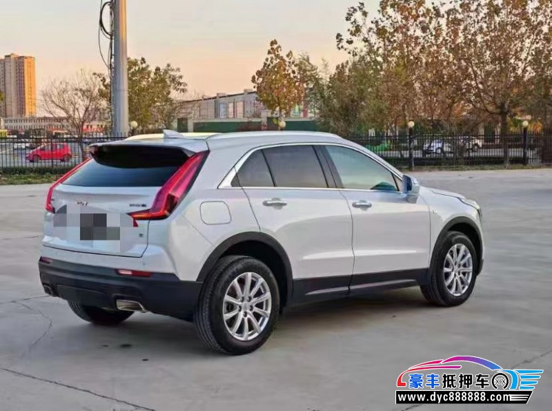 23年凯迪拉克XT4轿车抵押车出售