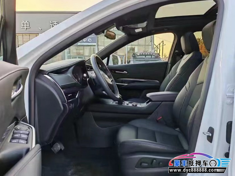 23年凯迪拉克XT4轿车抵押车出售