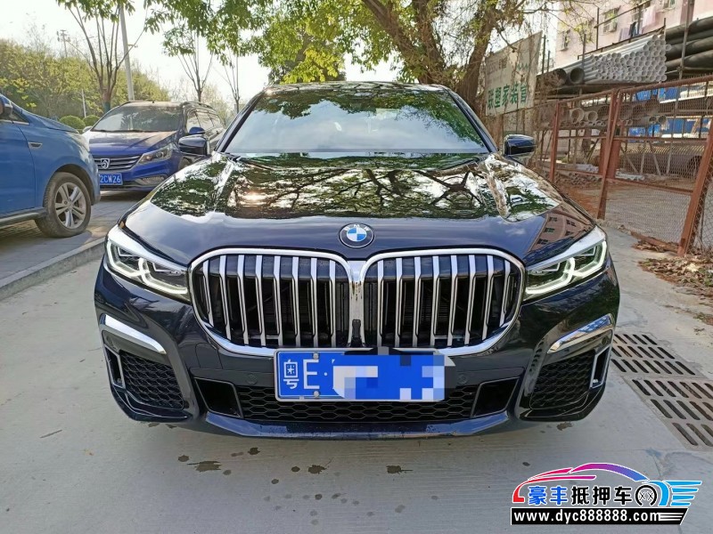 21年宝马7系轿车抵押车出售