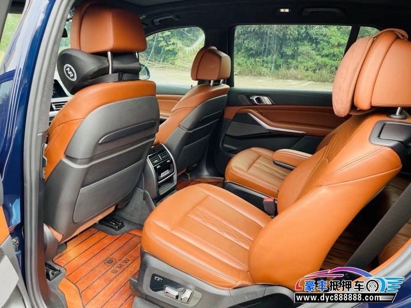 20年宝马X7轿车抵押车出售