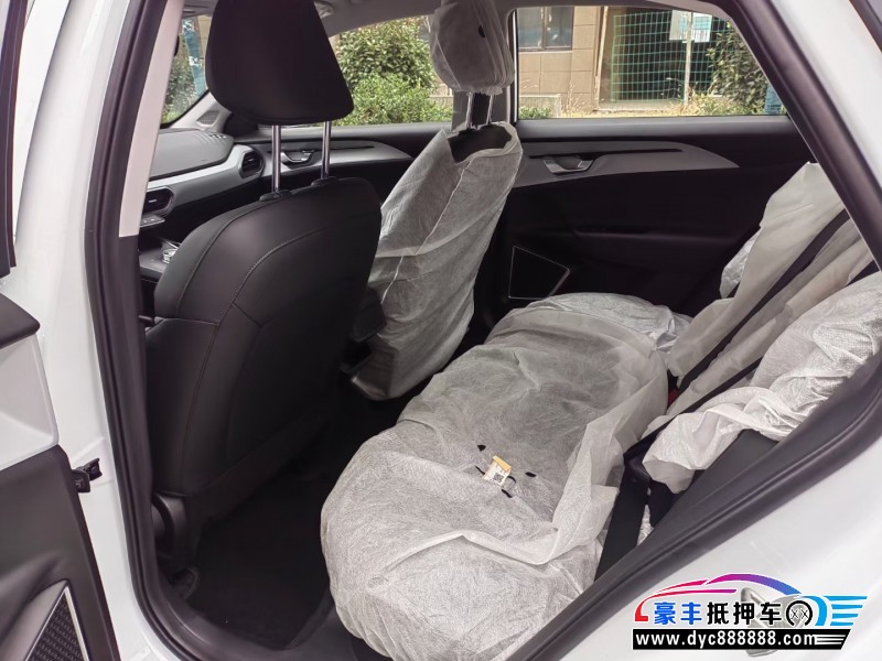 24年吉利几何轿车抵押车出售