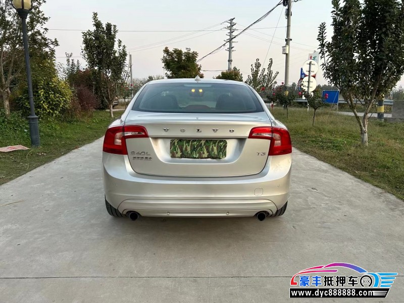 18年沃尔沃S60L轿车抵押车出售