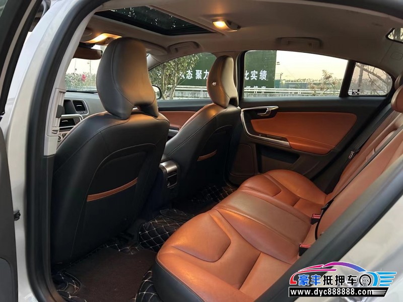 18年沃尔沃S60L轿车抵押车出售