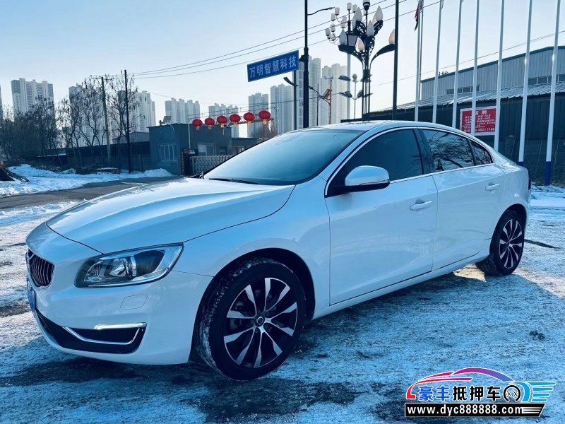 19年沃尔沃S60轿车抵押车出售