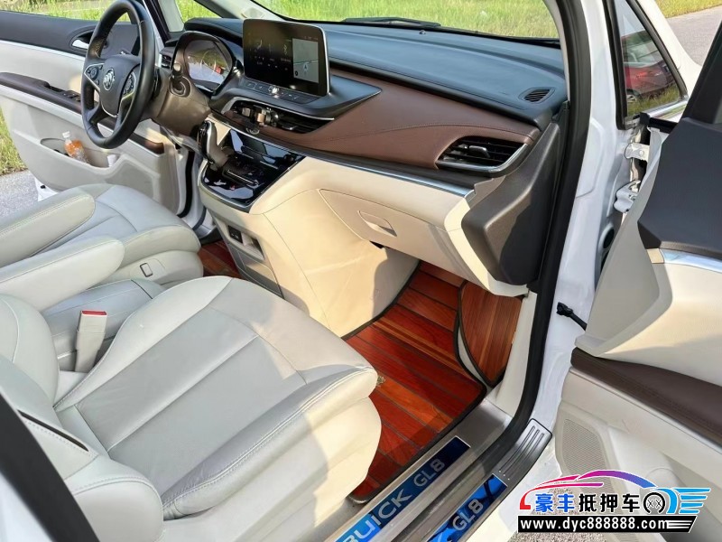 21年别克GL8MPV抵押车出售